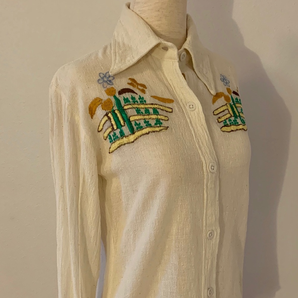 Vintage 1970s Button Down Shirt - Picture 4 of 10